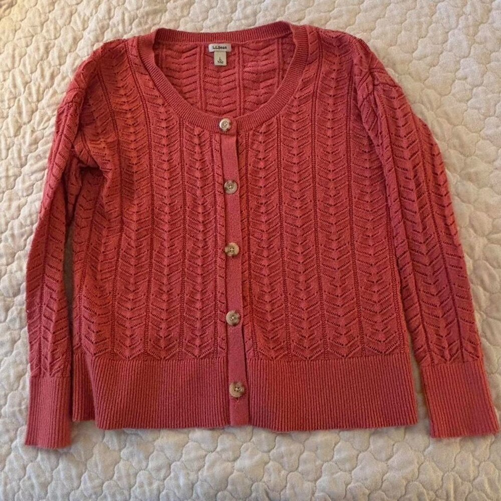 L.L. bean Women’s Pink Button-Up Knit Cardigan Size L Reg